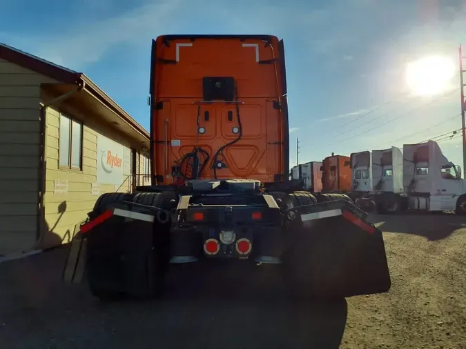 2019 FREIGHTLINER/MERCEDES NEW CASCADIA PX12664