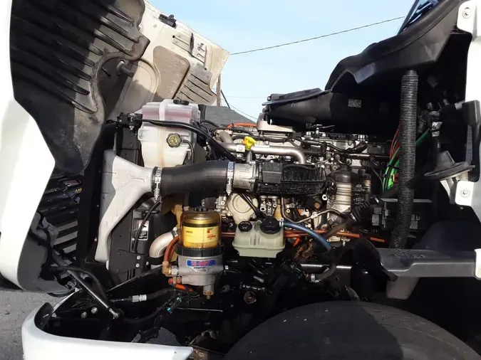 2018 FREIGHTLINER/MERCEDES CASCADIA 125