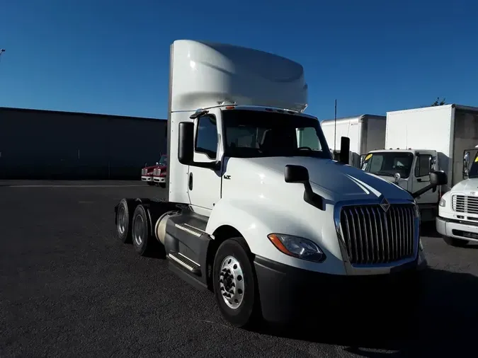 2020 NAVISTAR INTERNATIONAL LT625 DAYCAB T/Ada768e36bb32224010d7ff5bc0c34041