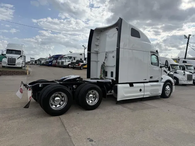 2024 Peterbilt 579