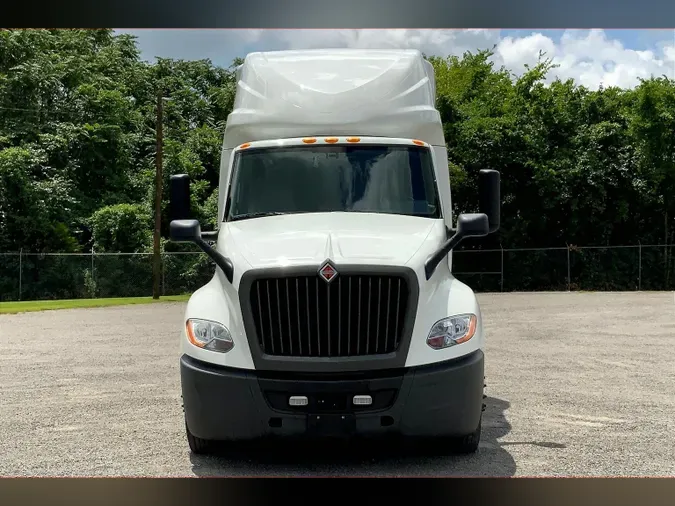 2021 INT LT625 6x4