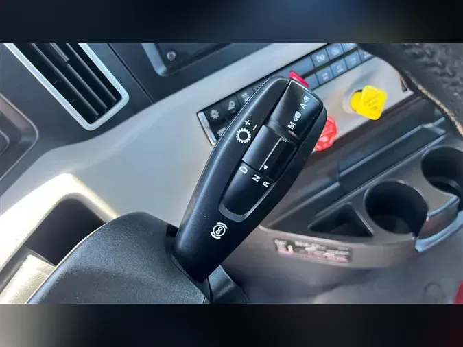 2020 FREIGHTLINER CA126
