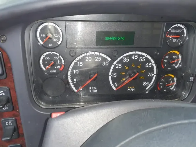 2022 FREIGHTLINER/MERCEDES M2 106