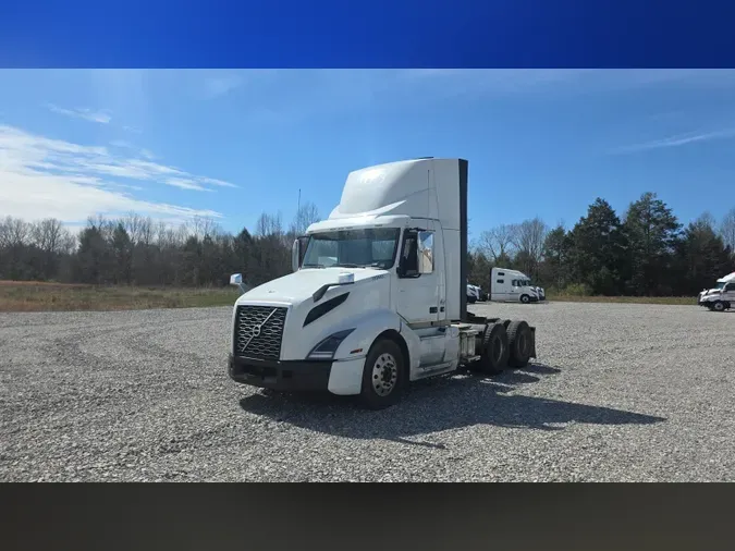 2020 Volvo VNL300da892f9e9c57cb7b56341f119e49d053