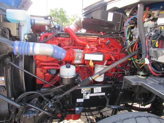 2020 Peterbilt 567