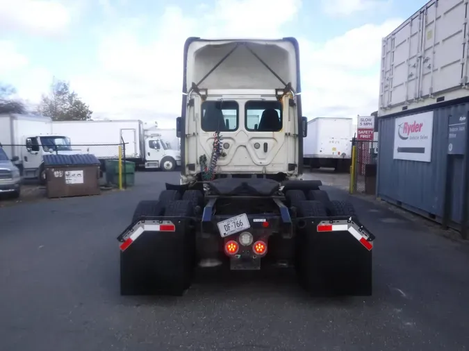 2018 FREIGHTLINER/MERCEDES CASCADIA 125