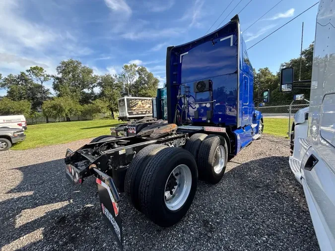 2022 Kenworth T680da905d37d252aa3765effb1ed18c8cbb