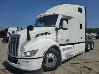 2023 PETERBILT 579