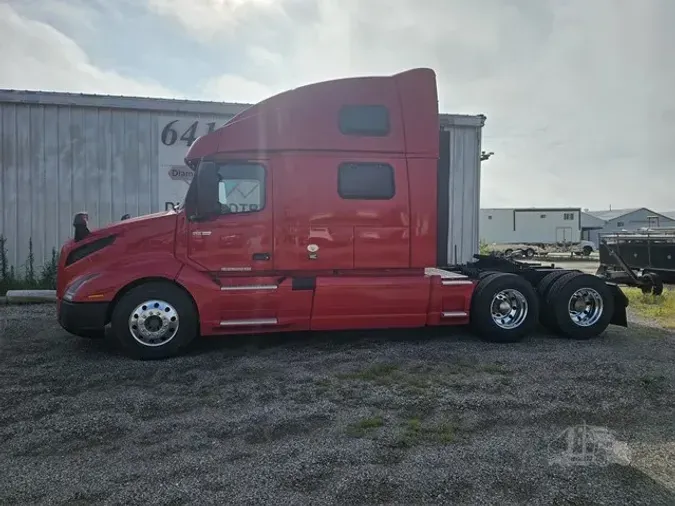2019 VOLVO VNL64T860
