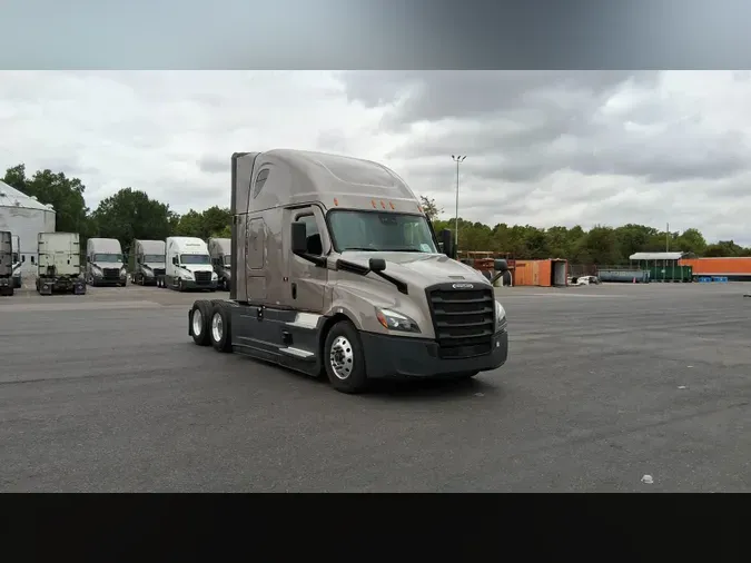2025 Freightliner Cascadia 126da95963c8444ccbb2ce5ee419cbf0f61