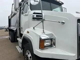 2013 WESTERN STAR 4700