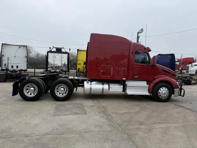 2022 Peterbilt 579