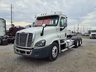 2018 FREIGHTLINER/MERCEDES CASCADIA 125