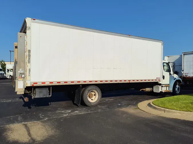 2018 FREIGHTLINER/MERCEDES M2 106