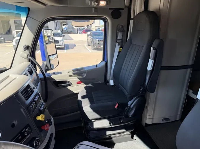 2022 Peterbilt 579