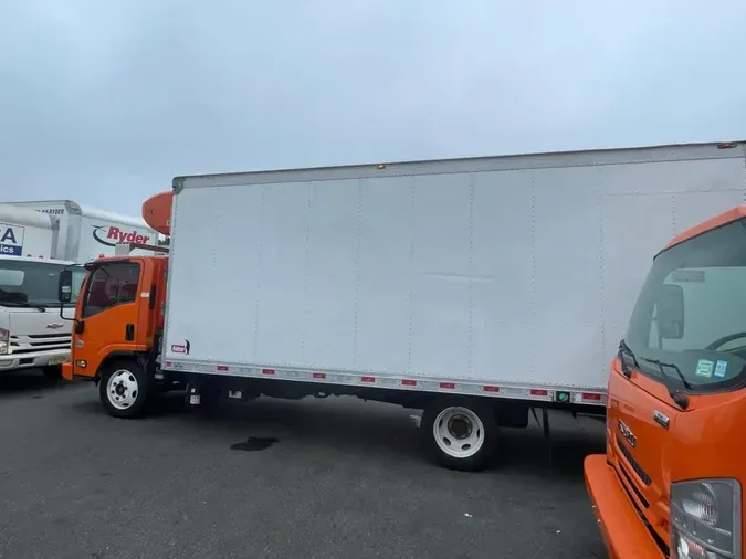 2019 ISUZU NQR