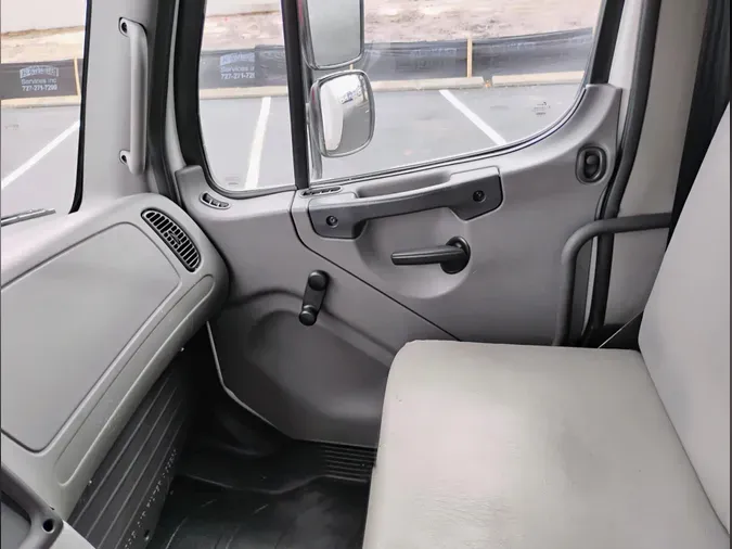 2022 Freightliner Business Class M2 106daa873fee17557541999c3f917b321de