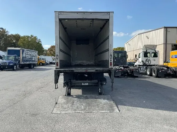 2018 Freightliner M2