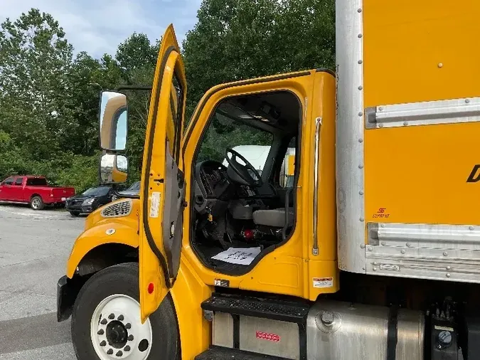 2019 Freightliner M2