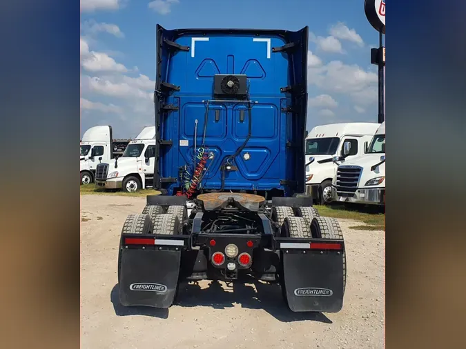 2020 FREIGHTLINER NEW CASCADIA PX12664