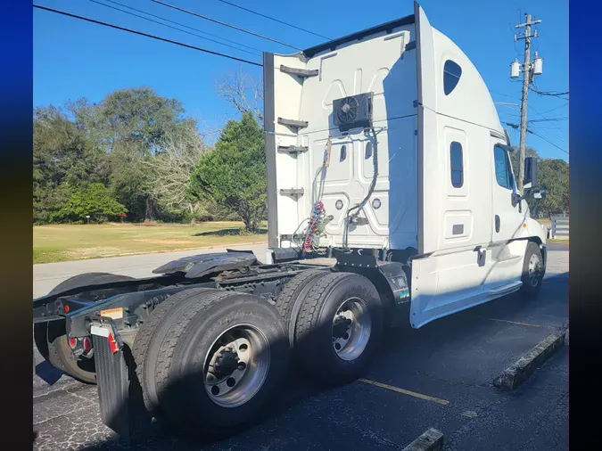 2018 FREIGHTLINER/MERCEDES CASCADIA 125