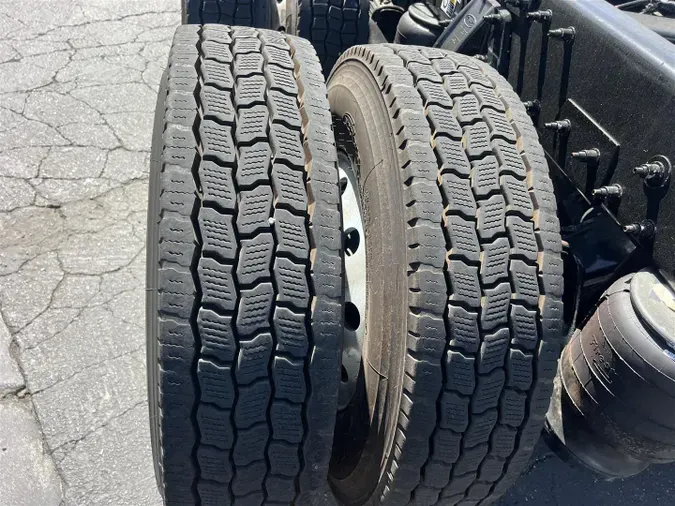 2020 Peterbilt 567