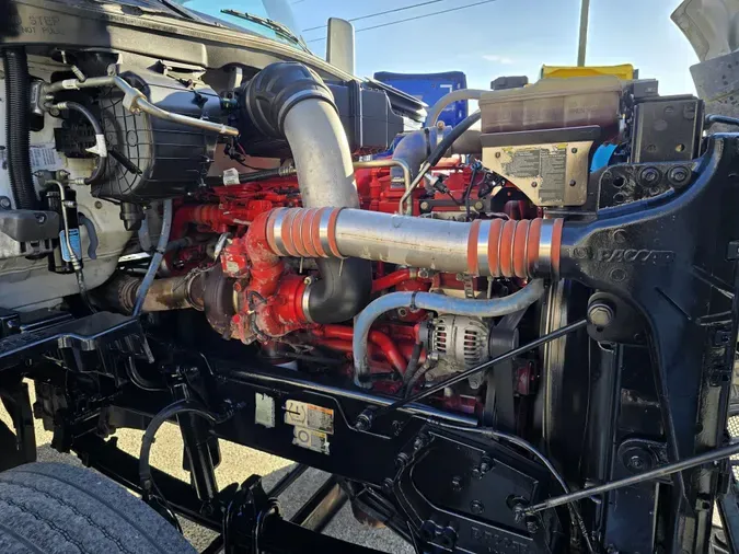 2020 Peterbilt 567