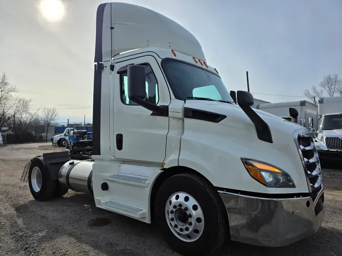 2019 FREIGHTLINER/MERCEDES NEW CASCADIA 116