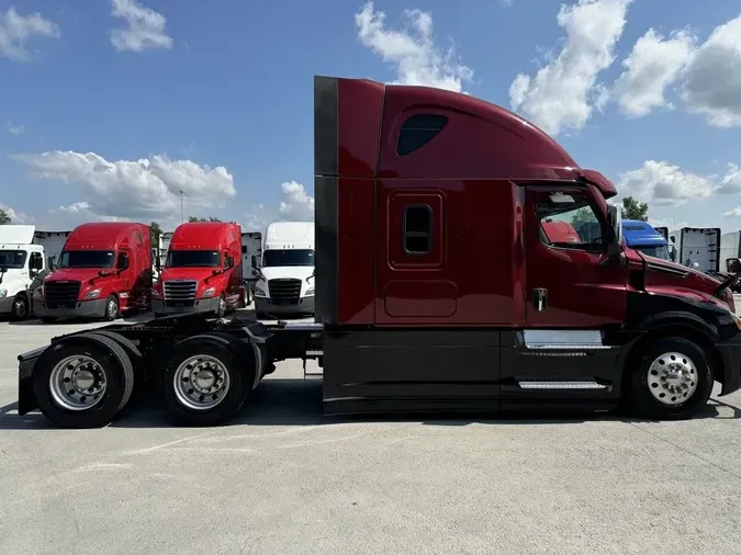 2023 Freightliner Cascadia&reg;