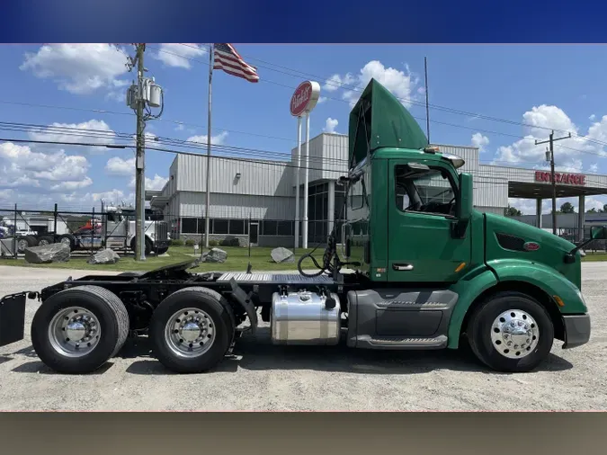 2020 Peterbilt 579