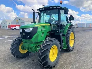 2020 John Deere 6120R