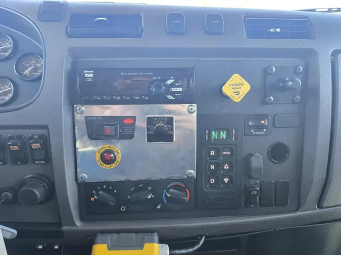 2020 Peterbilt 337dace20c7a7c245dd3cf68919dd116505