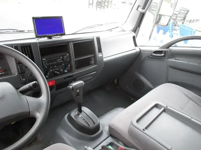 2019 ISUZU NRR