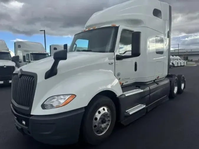 2022 International LT625
