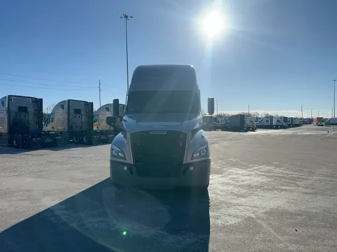 2023 Freightliner Cascadia