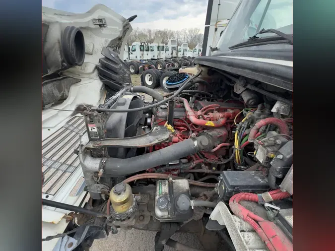 2018 FREIGHTLINER/MERCEDES M2 106