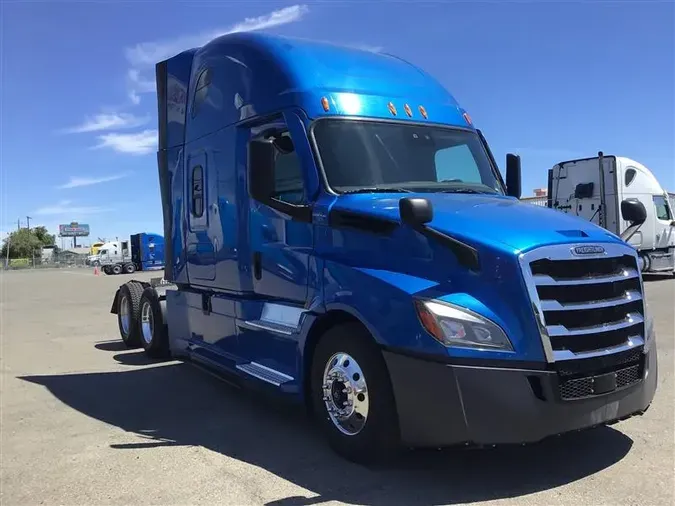 2022 FREIGHTLINER CASCADIAdae3432cbd0cac3b4be515092d153e1b