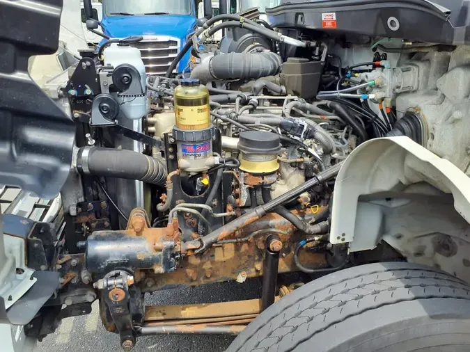 2018 HINO 338