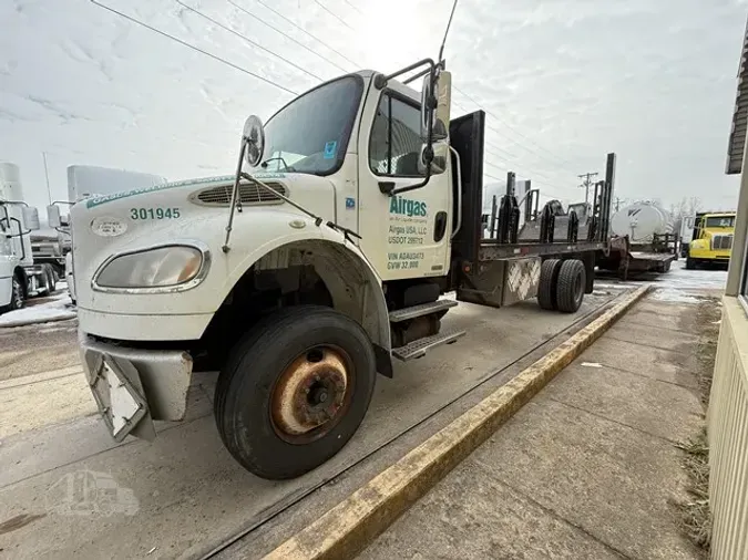 2010 FREIGHTLINER BUSINESS CLASS M2 106
