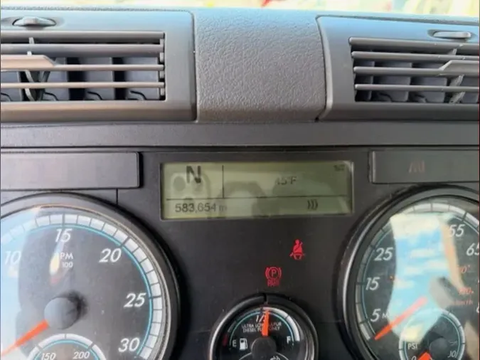 2019 FREIGHTLINER/MERCEDES CASCADIA 125dae5ae44b6eceec82f0e50b696d423ef