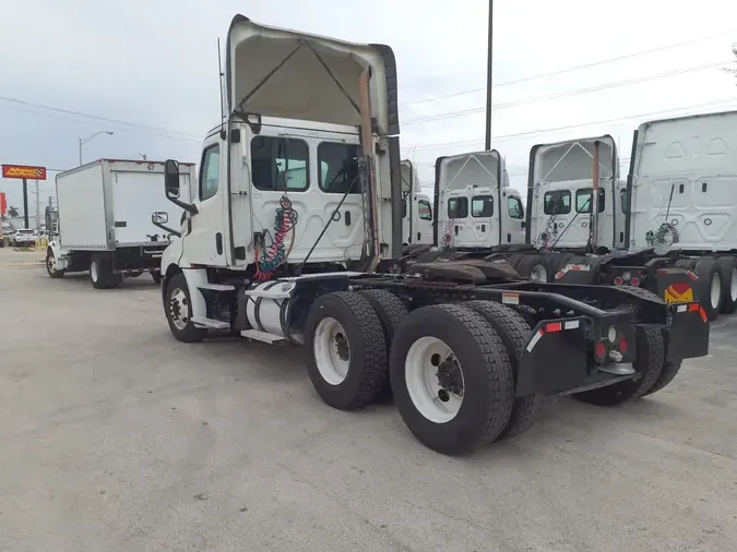 2019 FREIGHTLINER NEW CASCADIA PX12664