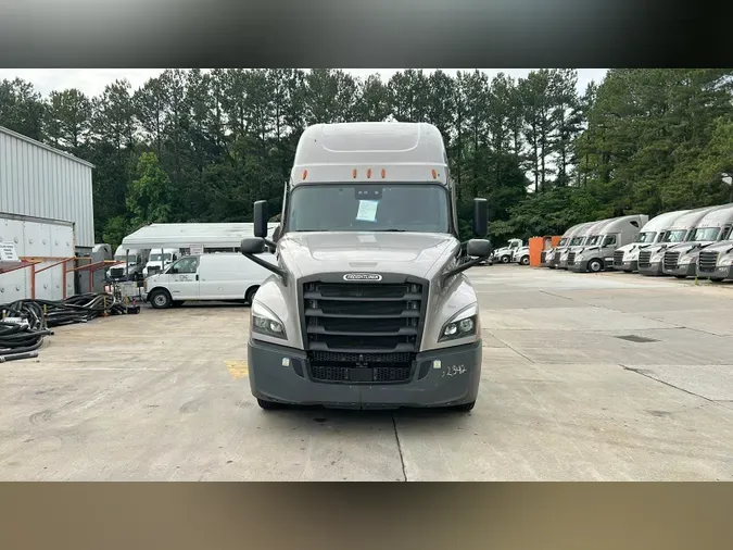 2022 Freightliner Cascadia