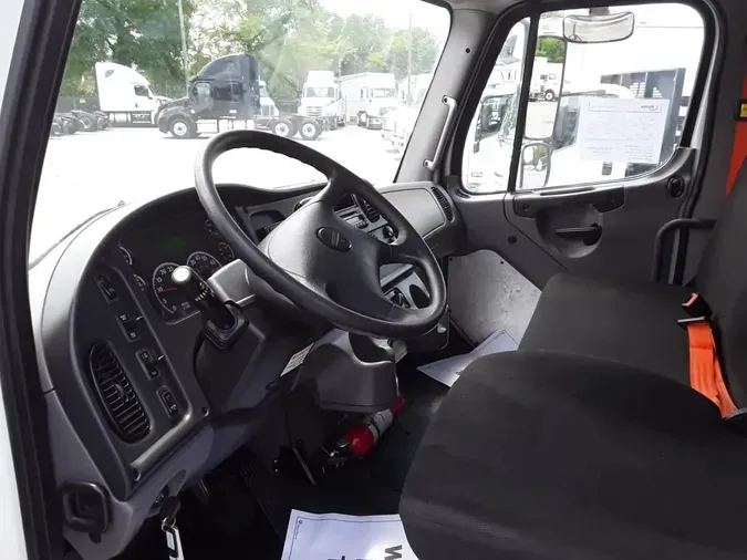 2016 FREIGHTLINER/MERCEDES M2 106daeb5ea296a80f81e41b0ea2c95328ab