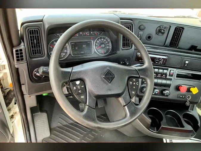 2020 INT LT625 6x4