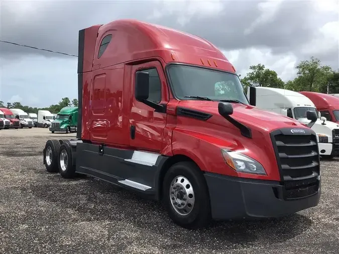 2020 FREIGHTLINER CASCADIA