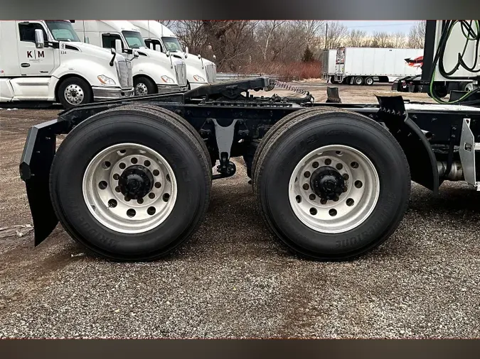 2021 INT LT625 6x4daedd8955153a3776cbb8f9129f8d92c