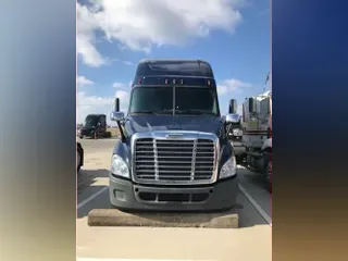 2016 Freightliner Cascadia