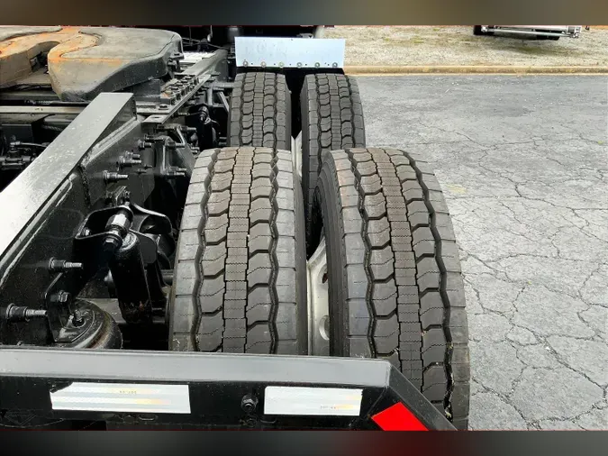 2021 INT LT625 6x4