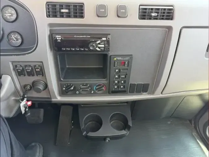 2019 Peterbilt 325dafd561d70845ada4d884e800be6f34f