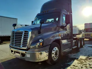 2018 FREIGHTLINER/MERCEDES CASCADIA 125